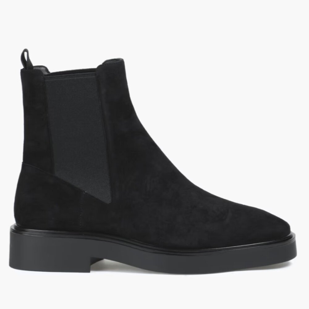 Stuart Weitzman Henley suede Chelsea boots Size 6 New